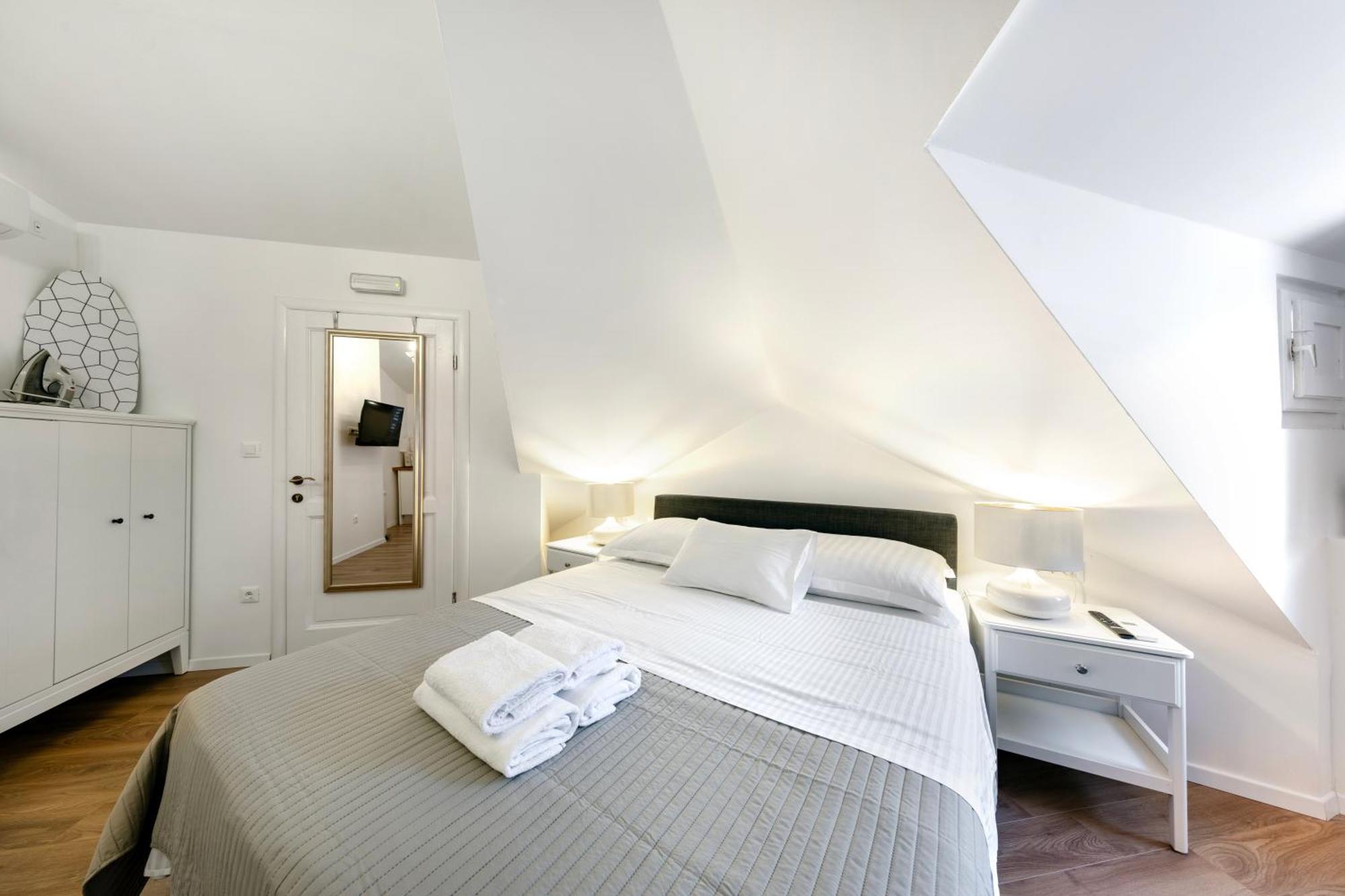 Lägenhet Palazzo Maineri Luxury Loft